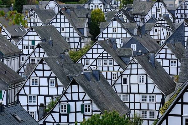 Comment acheter une maison en village sur internet ?